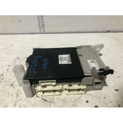 Toyota PRIUS ECU NHP10 Multiplex Network Body Computer 12/11-03/20