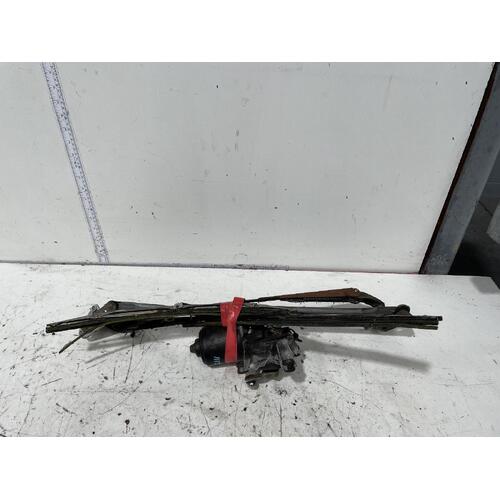 Toyota Corolla Front Wiper Assembly KE70 10/1981-09/1985