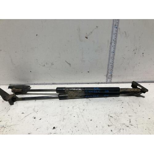 Nissan PATHFINDER Tailgate Struts R51 Pair 05/05-09/13