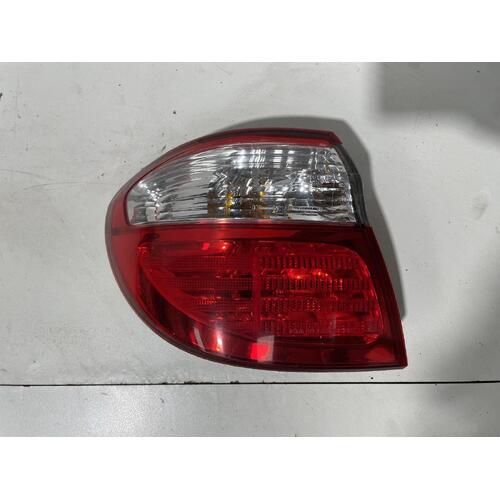 Nissan Maxima Left Tail Light A33 12/1999-11/2003