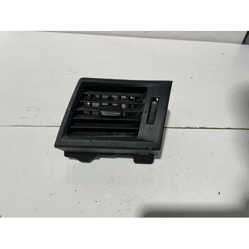 Subaru Outback Right A/C Vent 5th Gen 09/2009-11/2014