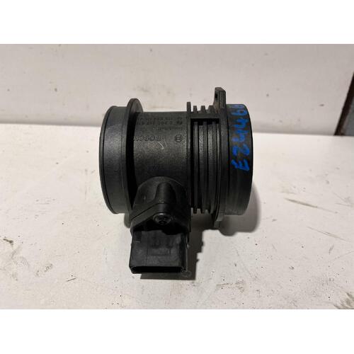 Mercedes M CLASS Air Flow Meter W163 Petrol 3.2 09/98-03/03