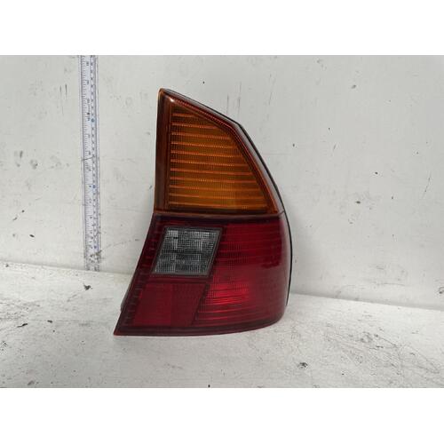 Mitsubishi Magna Right Tail Light TF 04/1996-12/1998