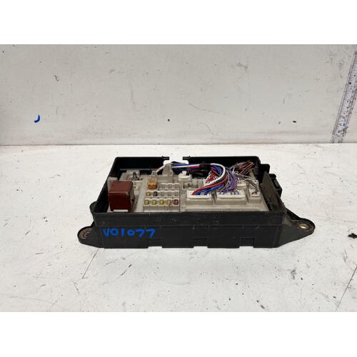 Lexus SC430 Fuse Box UZZ40 10/01-08/10