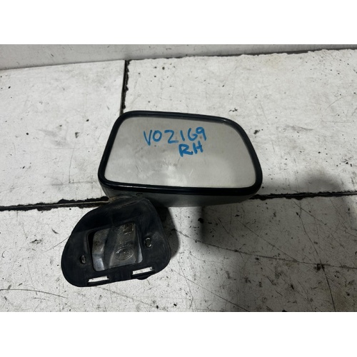 Toyota Hilux Right Door Mirror LN147 09/1997-03/2005