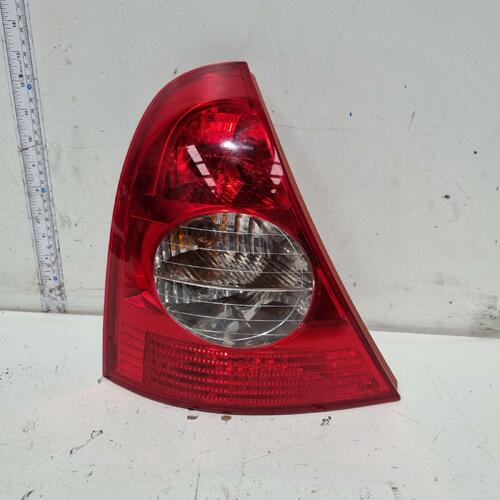Renault Clio Left Tail Light X65 12/01-07/08