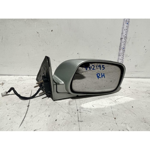 Toyota CAMRY Right Door Mirror ACV36 08/02-05/06