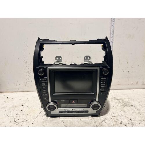 Toyota Camry Head Unit with Heater Controls AVV50 12/2011-05/2015