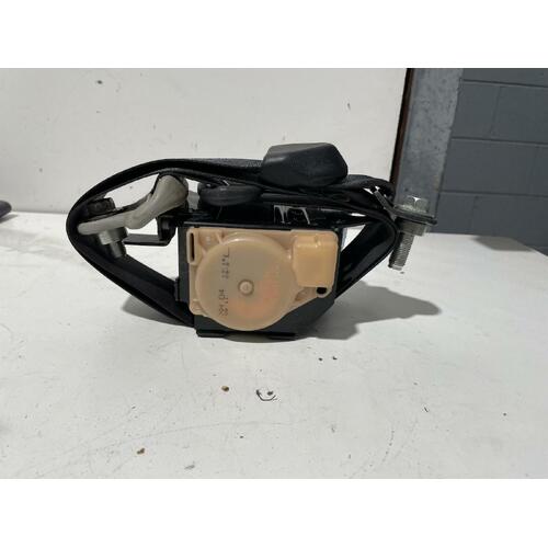 Mazda 6 Left Front Seatbelt GG 09/2002-02/2008