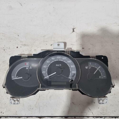 Toyota Hilux Instrument Cluster TGN16 03/05-06/11