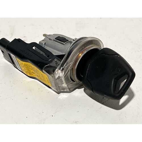 Toyota Tarago Ignition Barrel with Key ACR30 06/2000-02/2006