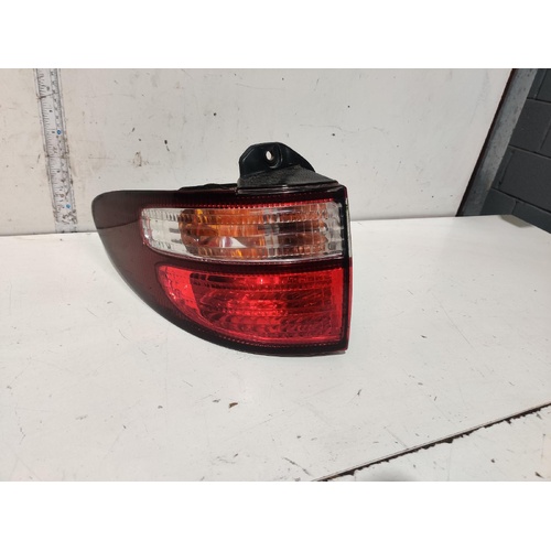 Toyota Tarago Left Tail Light ACR30 06/2000-06/2003