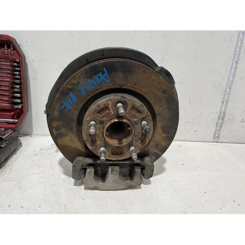 Holden Commodore Right Front Hub Assembly VF 05/2013-12/2017