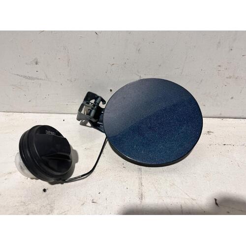 Holden TRAILBLAZER Fuel Flap RG 07/16-12/20