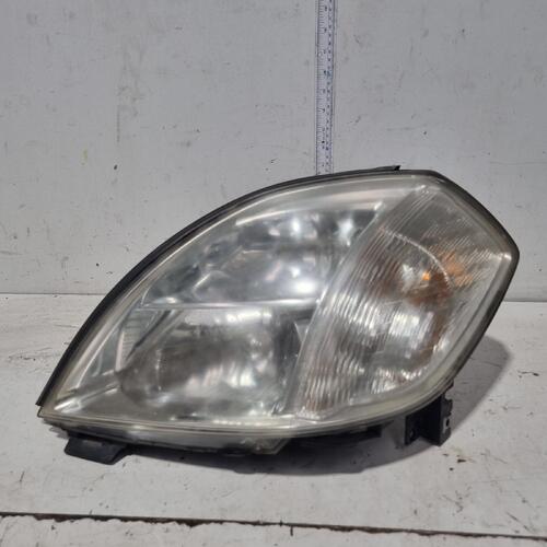 Nissan Maxima Left Headlight J31 02/02-12/05