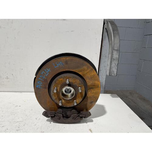 Vovlo S40 Left Front Hub Assembly 03/2004-08/2012