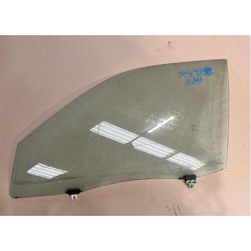 Toyota KLUGER Left Front Door Window Glass MCU28 01/01-04/07