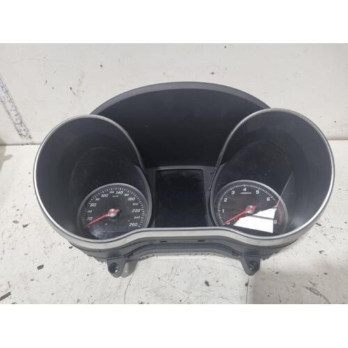 Mercedes C Class Instrument Cluster W205 08/14-