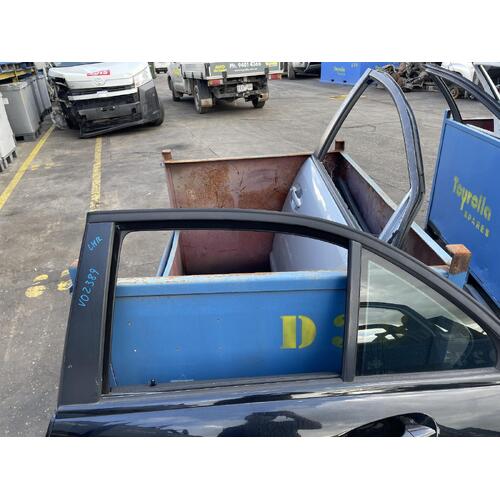 Mercedes C Class Left Rear 1/4 Glass W204 C 200 07/2007-07/2014