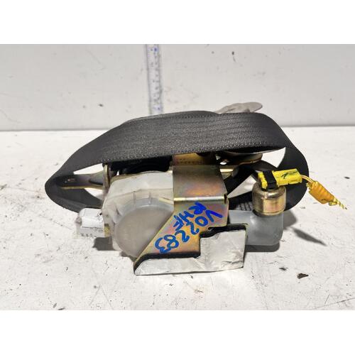 Lexus RX330 Seat Belt MCU38 Right Front 04/03-11/08 Grey