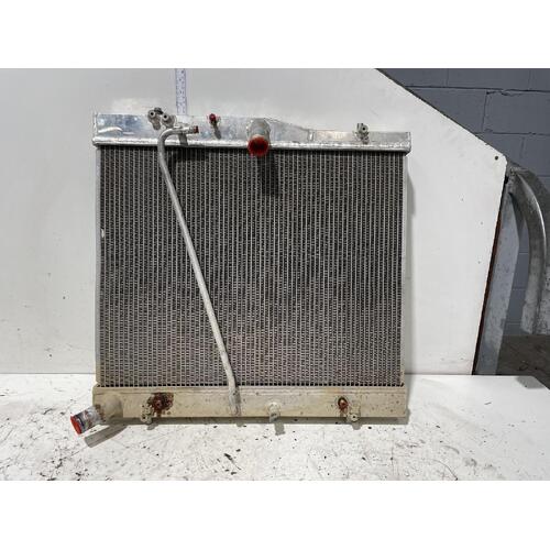 Non-Genuine Radiator to suit Toyota Hiace TRH223 03/2005-04/2019