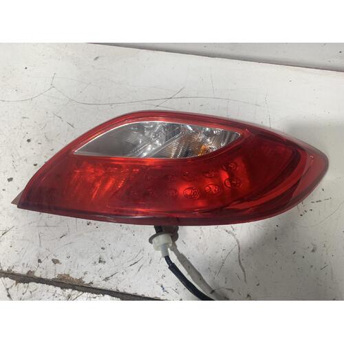 Mazda 2 Right Tail Light DE 09/2007-09/2014