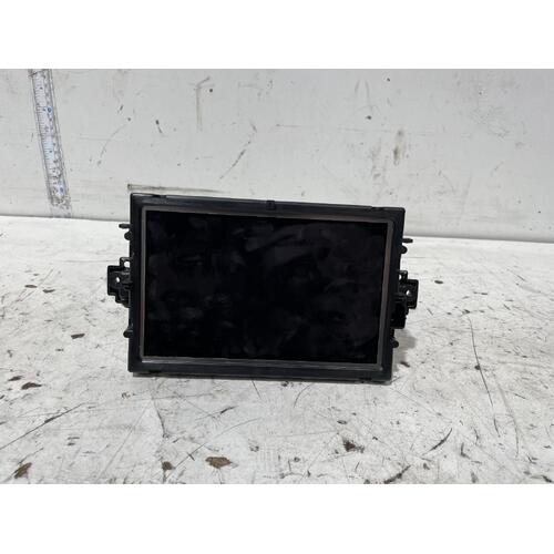 Mercedes C Class Display / Head Unit C204 C 250 05/2011-01/2015