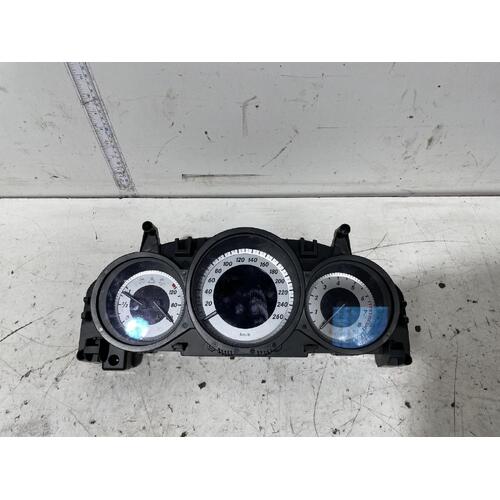 Mercedes C Class Instrument Cluster C204 C 250 05/2011-01/2015