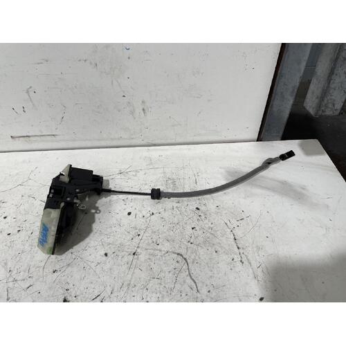 Volvo XC90 Right Rear Door Lock Mechanism 07/2003-12/2014