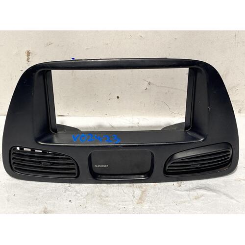 Toyota TOWNACE Dash Vents KR42 SBV 01/97-03/04 