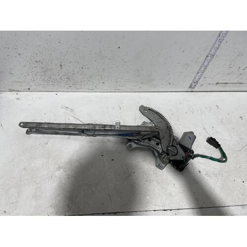 Toyota Tarago Right Front Window Regulator ACR30 06/2000-02/2006