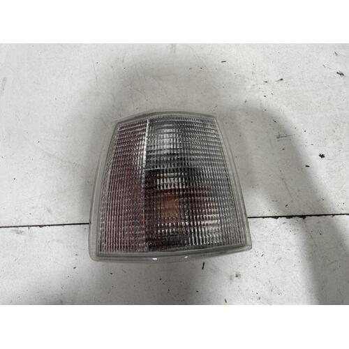 Volvo 850 Right Corner Light 09/1992-10/1993