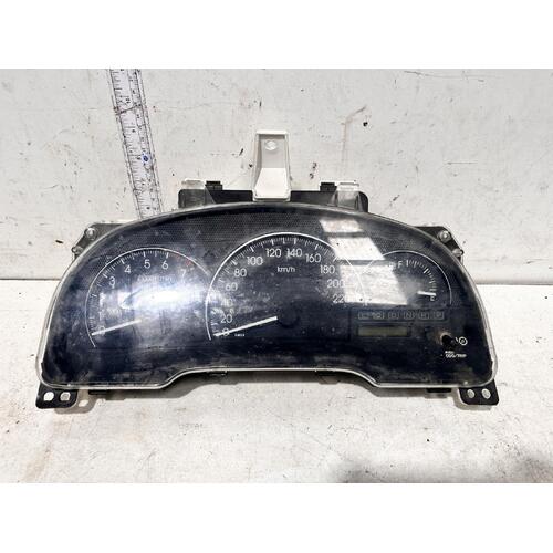 Toyota AVENSIS Instrument Cluster ACM21 Auto 12/01-12/10