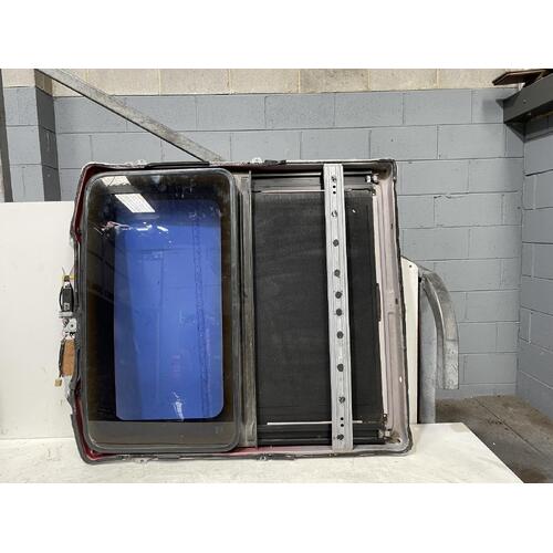 Toyota Cressida Sun Roof Assembly MX83 10/1988-10/1992