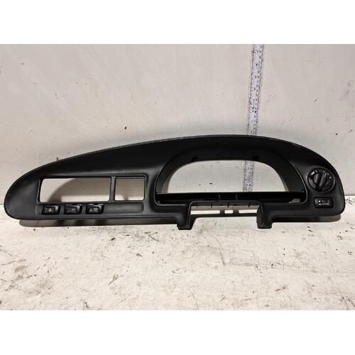 Holden COMMODORE Dash Surround VS 04/95-11/00 