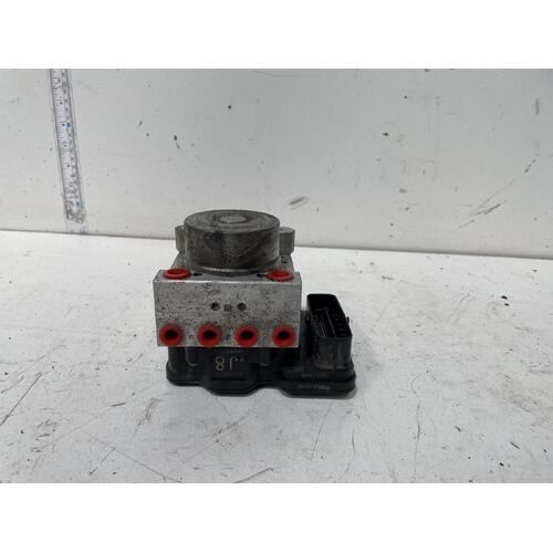 Toyota Hilux ABS Pump / Module GUN136 09/2015-Current
