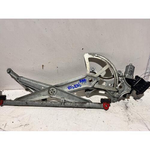 Toyota Tarago Right Front Window Regulator ACR50 03/2006-06/2020