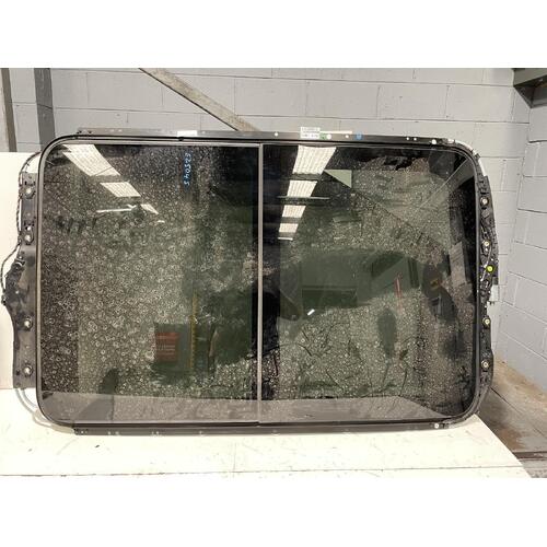 Volkswagen Tiguan Dual Sun Roof Assembly 5N 07/2011-08/2016