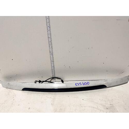 Jaguar XF Centre Bootlid Garnish with Reverse Camera X250 06/2008-05/2015