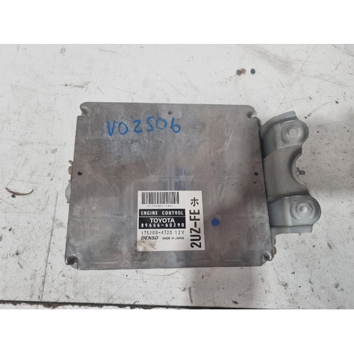 Lexus LX470 Engine ECU UZJ100 05/98-12/07