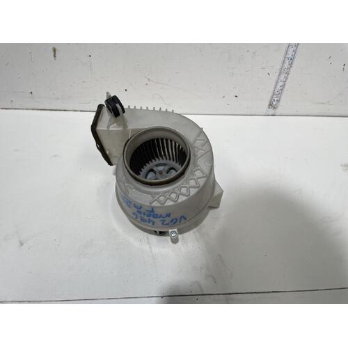 Lexus IS300h Hybrid Battery Fan AVE30 07/2013-Current