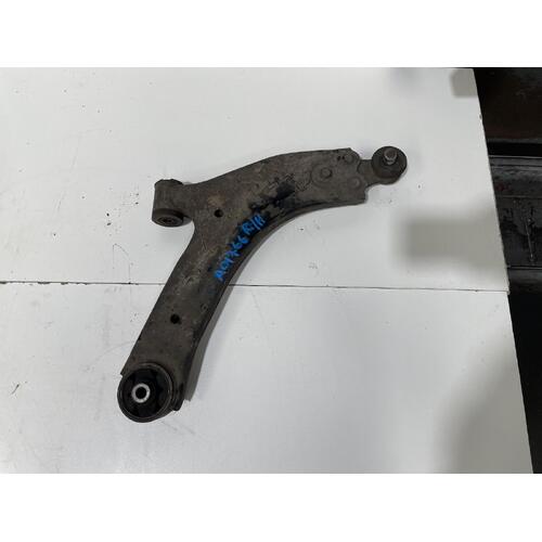 Hyundai iMax Right Front Lower Control Arm TQ 11/2007-03/2021