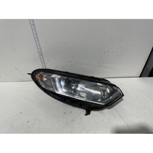 Ford Ecosport Right Head Light BK 12/2013-09/2017