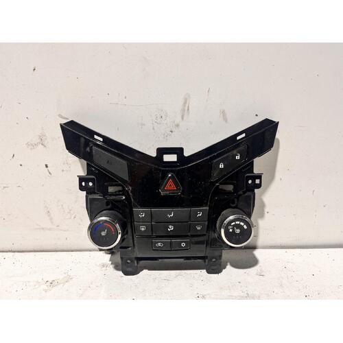 Holden CRUZE Heater & A/C Controls JH 03/11-01/17