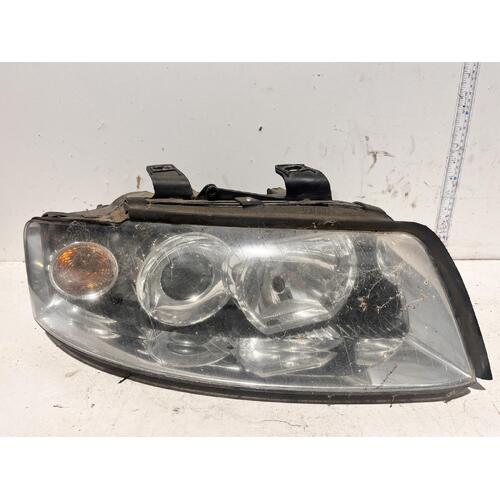 Audi A4 Right Headlight B6 Sedan 07/01-02/05 Halogen