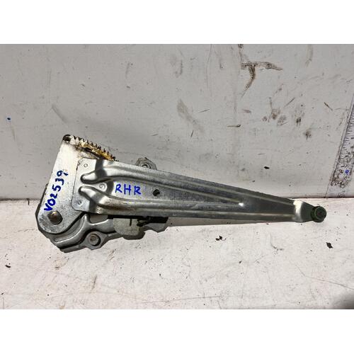 Toyota Corolla Right Rear Window Regulator ZZE122 12/2001-06/2007