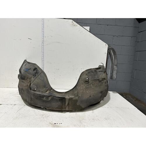 Toyota Camry Right Guard Liner AHV40 12/2009-11/2011