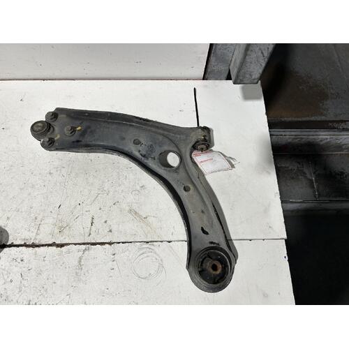 Hyundai Tuscon Right Front Lower Control Arm TL 07/2015-06/2018