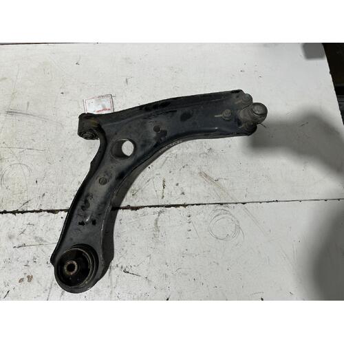 Hyundai Tucson Left Front Lower Control Arm TL 07/2015-06/2018