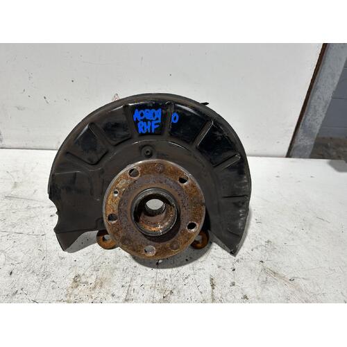 Volkswagen EOS Right Front Hub Assembly 1F 02/2007-12/2014